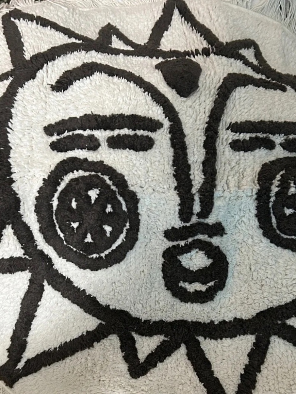 OPAL HOUSE BLACK AND WHITE "SUN" BATH RUG